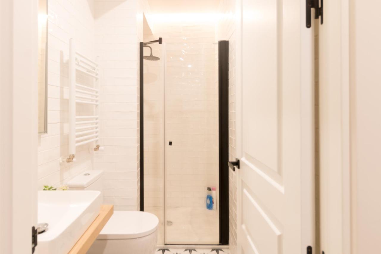 New Abando Ac By Staynnapartments Bilbao Kültér fotó