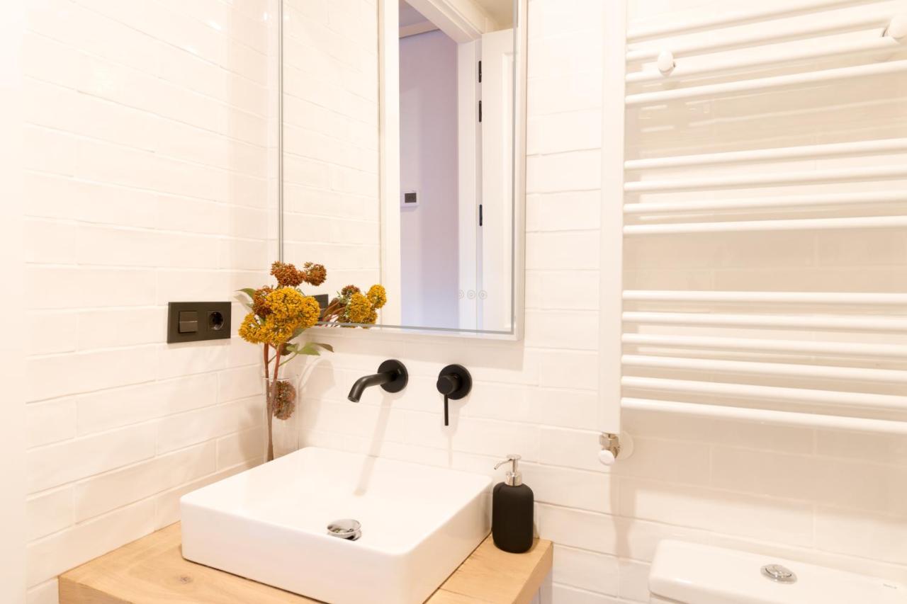 New Abando Ac By Staynnapartments Bilbao Kültér fotó